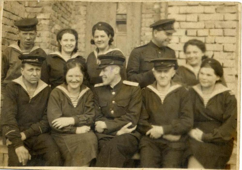 Группа младших командиров 78-го Военно-Морского госпиталя. Соловки, 1943-1945 гг.